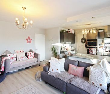 3 bedroom semi-detached house to rent - Photo 2