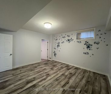 For Lease - 30 Paddington Place, Vaughan, Ontario - Photo 2