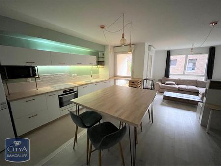 Location Appartement 3 pièces 69m² LILLE 59000 - Photo 3