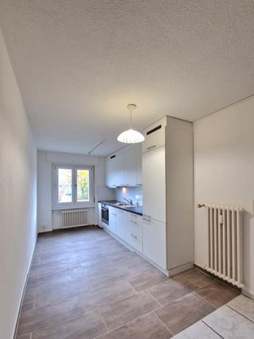 "Schöne Wohnung mit Gartensitzplatz an Grüner Lage" - Photo 2