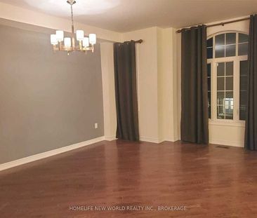 For Lease - 208 Hunting Ridges Upper Drive, Richmond Hill, Ontario - Photo 4