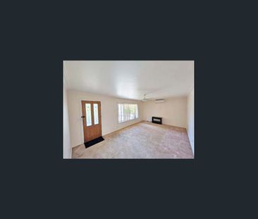 Well-Presented & Positioned 3 Bedroom Home with Multiple Living Areas - Photo 1