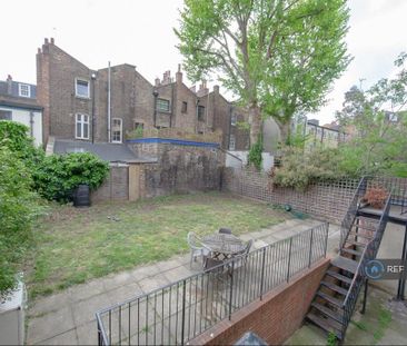 3 bedroom flat to rent - Photo 6