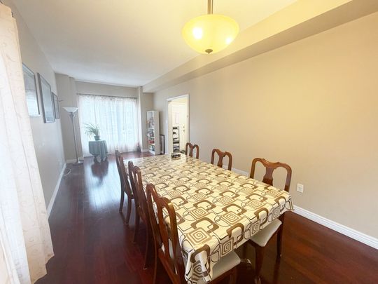 For Lease - 134 Raymond Crescent, Barrie, Ontario - Photo 1