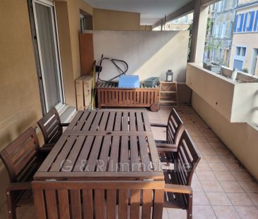 Location Appartement 2 pièces 42m² MARSEILLE 5ème - Photo 2