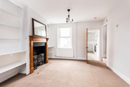 2 bedroom terraced house to rent - Photo 5