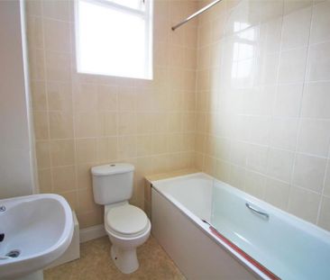1 bedroom detached house to rent - Photo 3