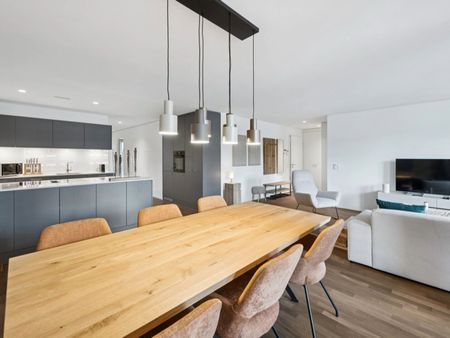 Des appartements meublés au charme madrilène dans le plus grand centre commercial de Suisse - Photo 4