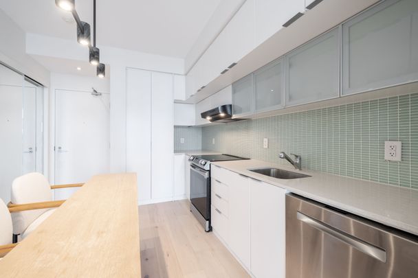 For Lease - 110 Charles Street Unit# 2911, Toronto, Ontario - Photo 1