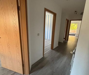 3 Zi Wohnung, Garage mit Wallbox+Stellplatz, Balkon, V-Langenberg - Foto 1