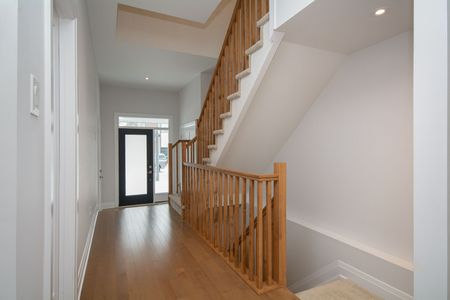 For Lease - 218 Lift Lane, Kanata, Ontario - Photo 5