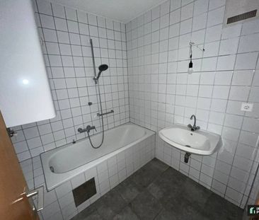 Zentrale, liebe Single-/Pärchenwohnung mit Panoramafenster ab sofor... - Photo 6