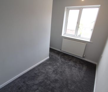 Hallowes Rise, Dronfield, S18 - Photo 3