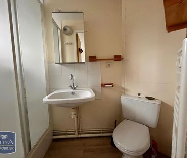 Location Appartement 1 pièce 21m² LAVAL 53000 - Photo 4