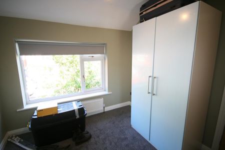 3 bedroom semi-detached house to rent - Photo 5