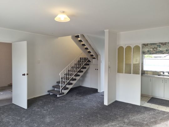 Two Bedroom Townhouse/Unit - Photo 1