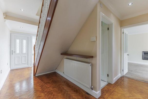 3 bedroom detached bungalow to rent - Photo 1