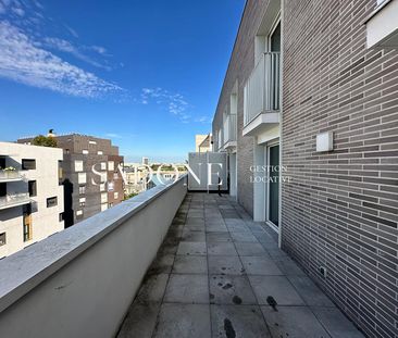Location Appartement 4 pièces 81,06 m² à Asnières-sur-Seine - Photo 1