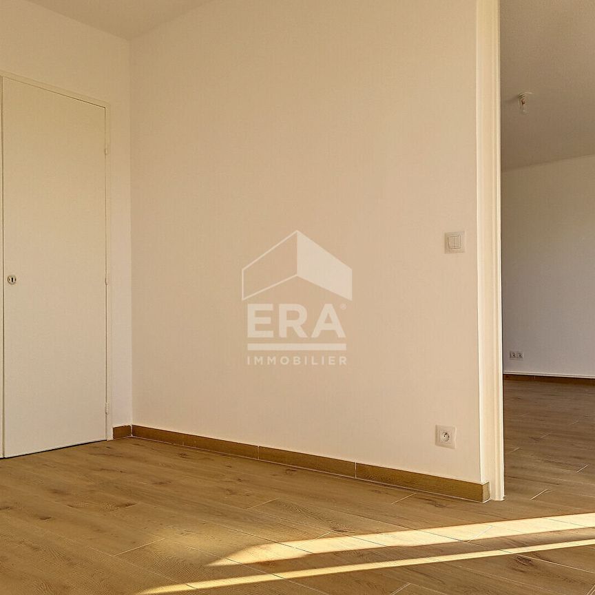 2 Pièces entièrement rénové, 50 M² avec parking et cave - Photo 1