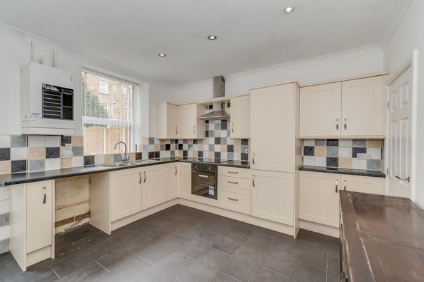 Hall Road, Handsworth, S13 - Photo 1