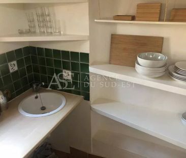 Location Studio - Photo 2