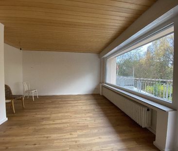 Neuss – hübsche 2 Zimmerwohnung, frisch renoviert, kurzfristig bezu... - Foto 1