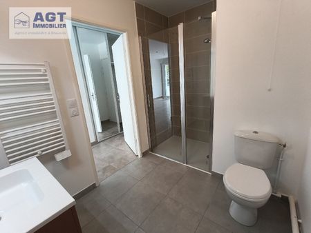 Location Appartement 2 pièces 46m² BEAUVAIS 60000 - Photo 4