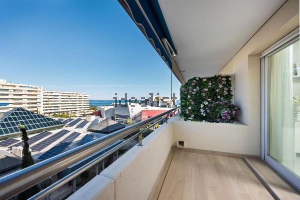 Alquiler de piso en Paseo Javier López - Photo 1