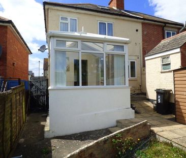 3 bedroom end of terrace house to rent - Photo 6