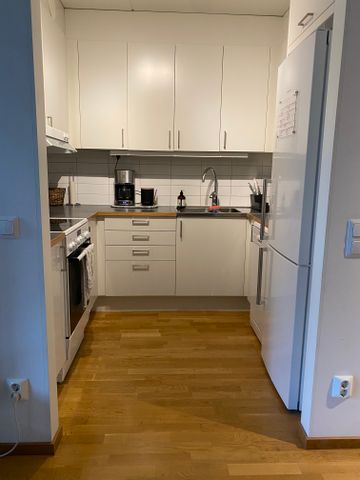 Råcksta gårdsväg, Vällingby - Photo 5