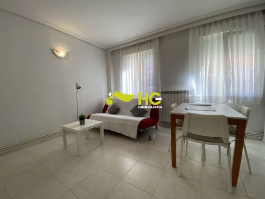 Alquiler Piso en Casco Urbano, Villaviciosa De Odón - Photo 1