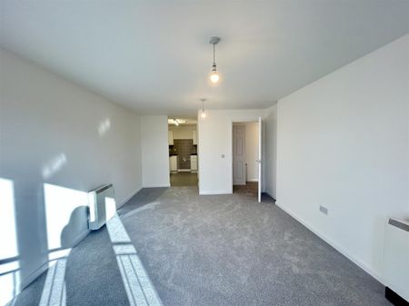 1 Bedroom Flat To Let - Photo 2