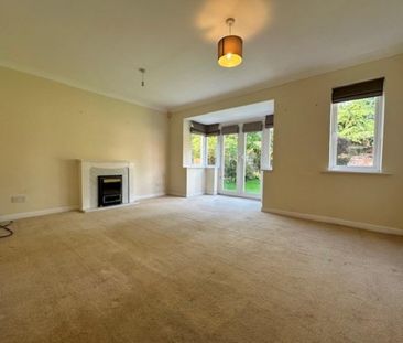 4 bedroom detached house to rent - Photo 1
