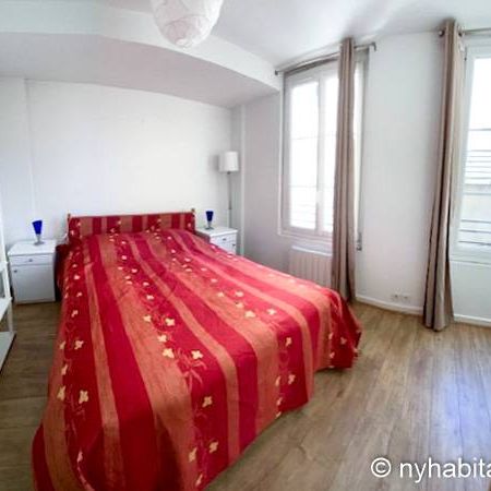 Logement à Paris, Location meublée - Photo 1