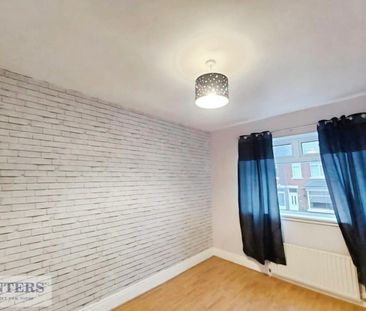 3 bedroom House To Let Total Size: 1131 SQ FT - Photo 4