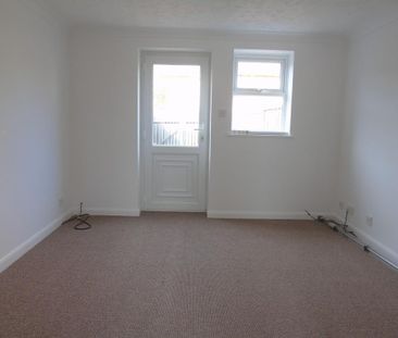 1 bedroom end of terrace house to rent - Photo 4