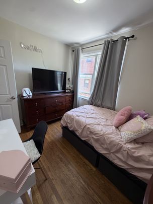 For Lease - 42 Burlington Street Unit# 3, Toronto, Ontario - Photo 1