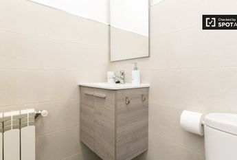 granada, Andalusia 18001