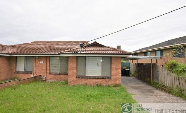 94 Regent Avenue, Springvale - Photo 1