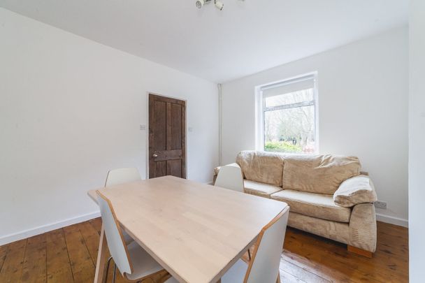 Room in a Shared House, The Pleasance, SW15 - Photo 1