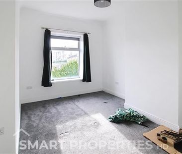 Blackmoorfoot Road, Crosland Moor, Huddersfield - Photo 5