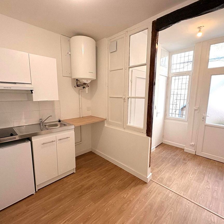 Location Appartement 1 pièce 21m² TOURS 37100 - Photo 1