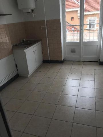 Location Appartement 2 pièces 47m² LYON 6ème - Photo 3