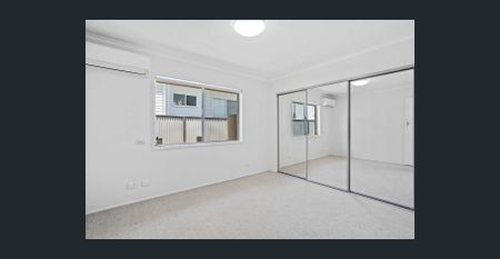 4 Bedroom house in Burleigh with Pool and Air Conditioning - Photo 3