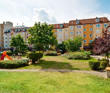 Freuen Sie sich auf diese tolle 2 Zimmerwohnung mit Balkon! - Photo 1