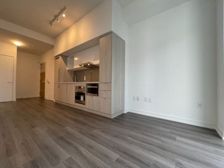 For Lease - 138 Downes Street Unit# 2208, Toronto, Ontario - Photo 4