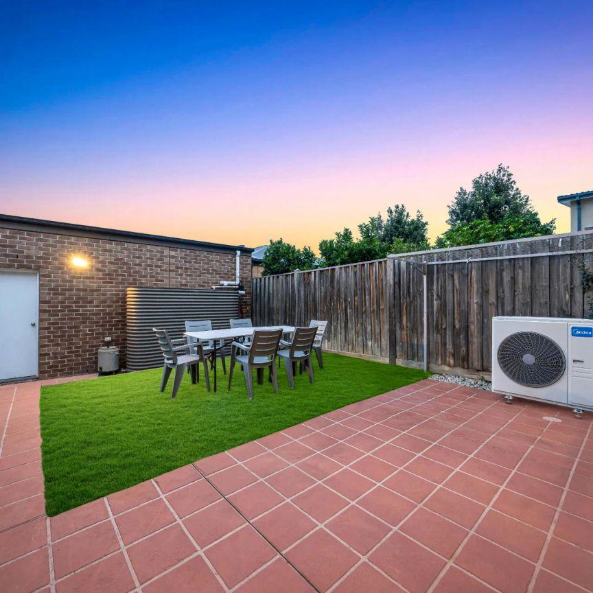 Spacious 4-Bedroom Home with Stunning Water Views - Photo 1