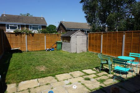 Larchwood Close, Lordswood - Photo 3