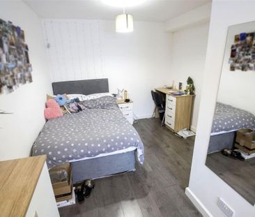 5 bedroom house to rent - Photo 3