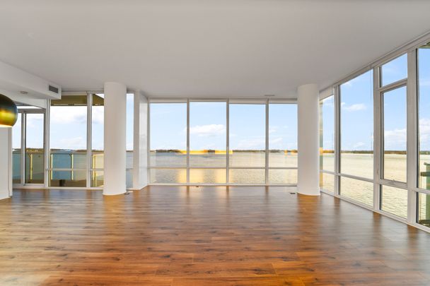 For Lease - 29 Queens Quay Unit# 914, Toronto, Ontario - Photo 1